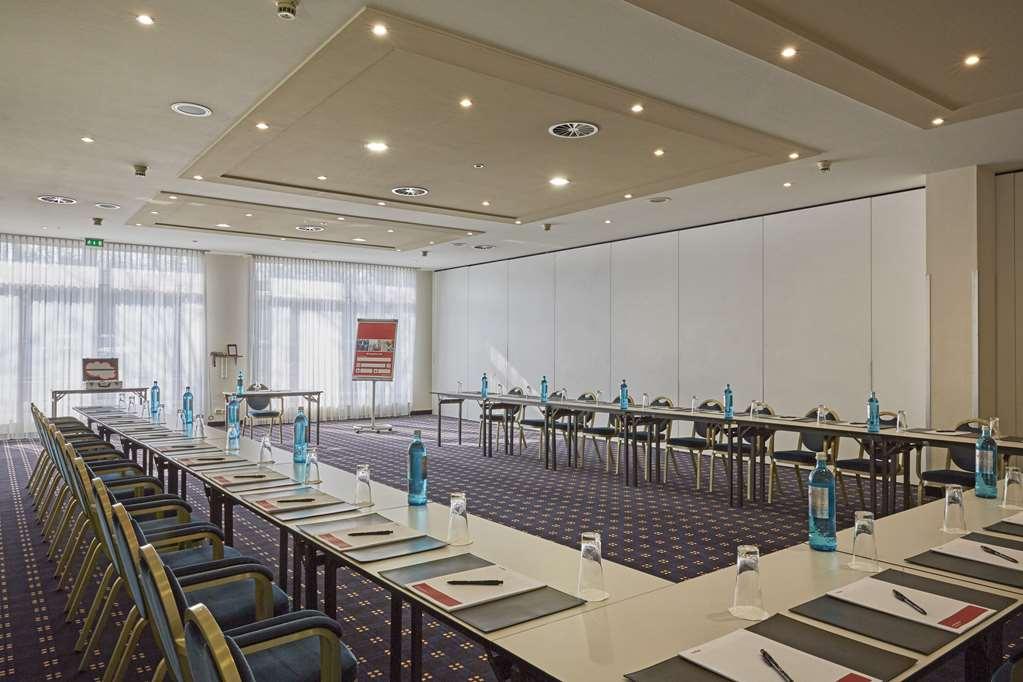 H+ Hotel Köln Hürth Facilidades foto
